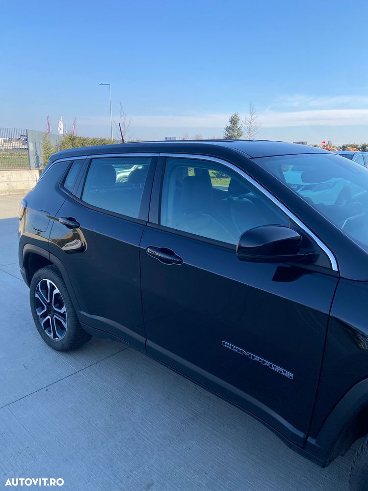 Jeep Compass 1.5 AT FWD MHEV Summit - 3