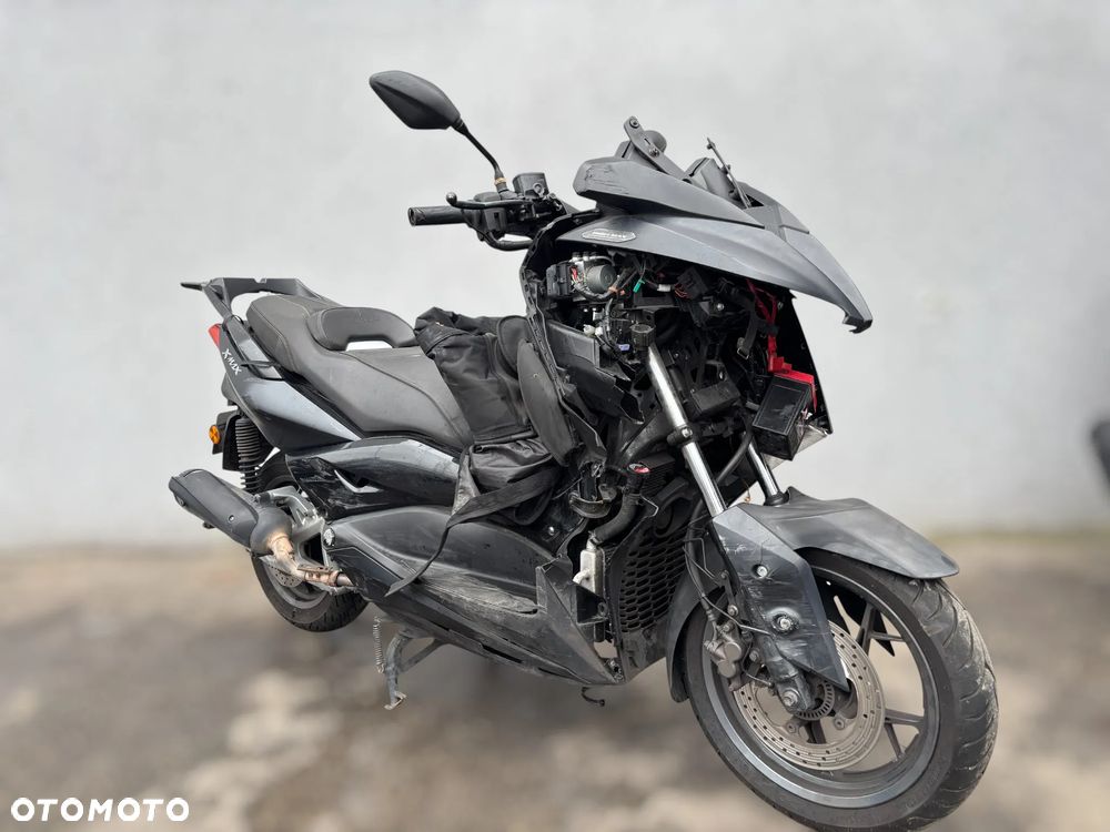Yamaha X-max - 1