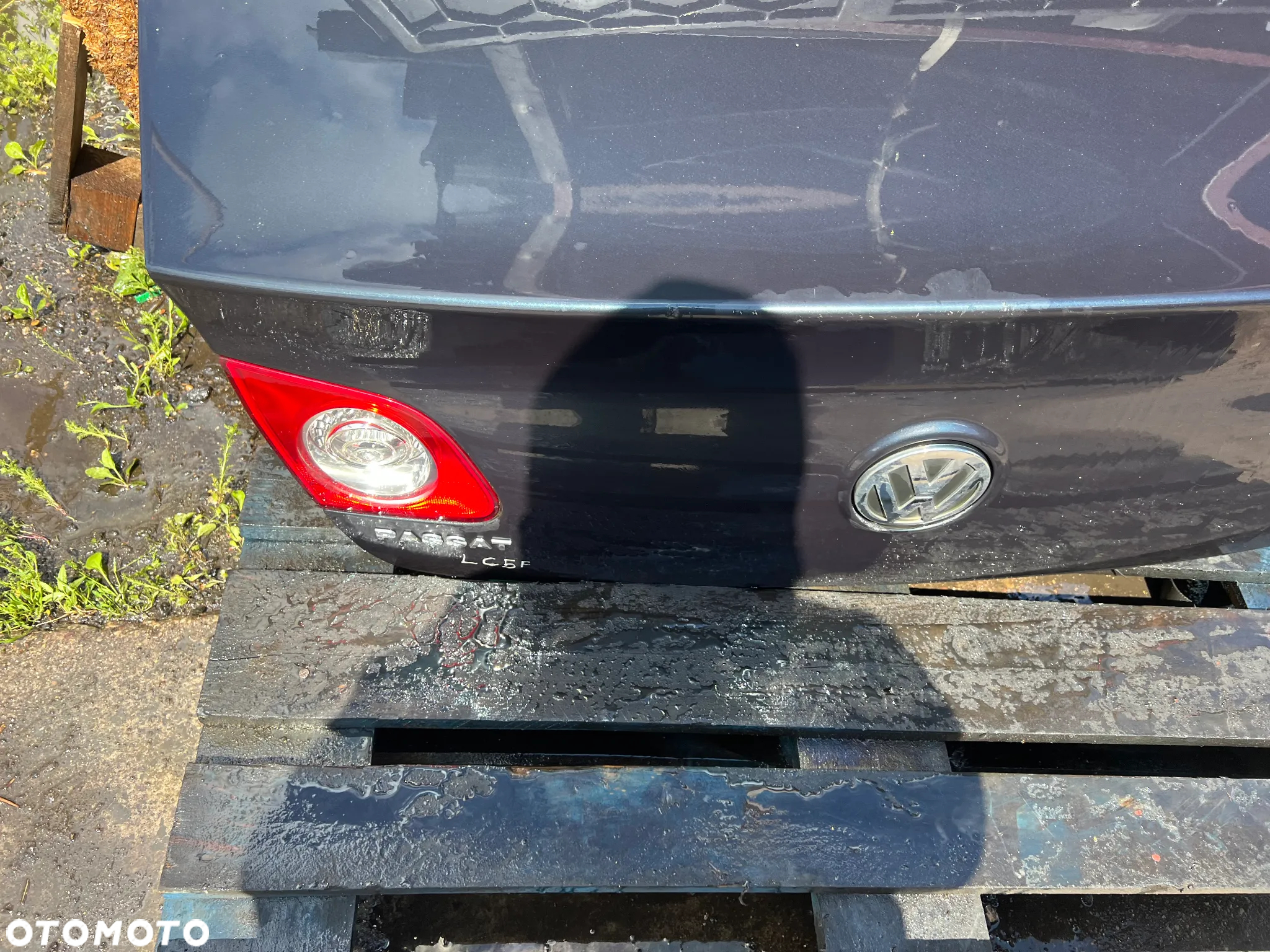 Klapa bagażnika Passat B6 kod LC5F - 7