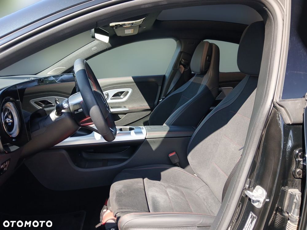 Mercedes-Benz CLA 220 mHEV 4-Matic 8G-DCT - 14