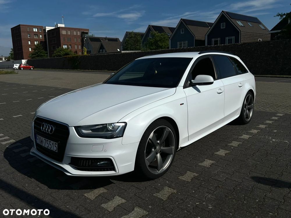 Audi A4 Avant 2.0 TDI DPF multitronic S line Sportpaket - 1