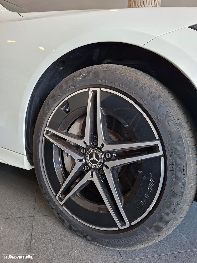Mercedes-Benz C 300 e 9G-TRONIC AMG Line - 7