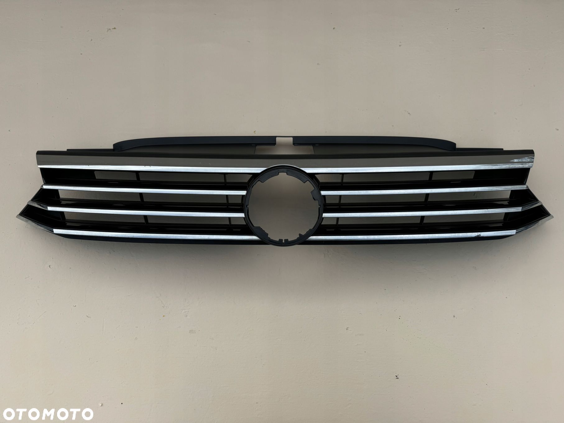 VW PASSAT B8 14-19R GRILL ATRAPA ZDERZAKA PRZÓD PRZEDNIA 3G0853653 - 1