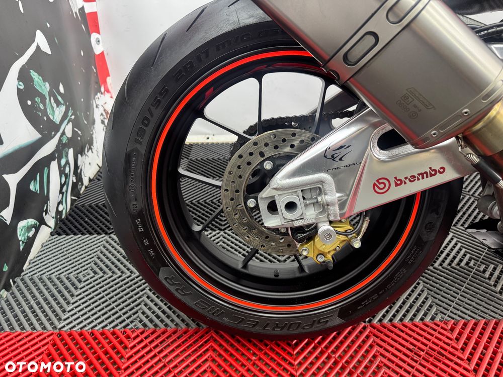 Aprilia RSV - 30