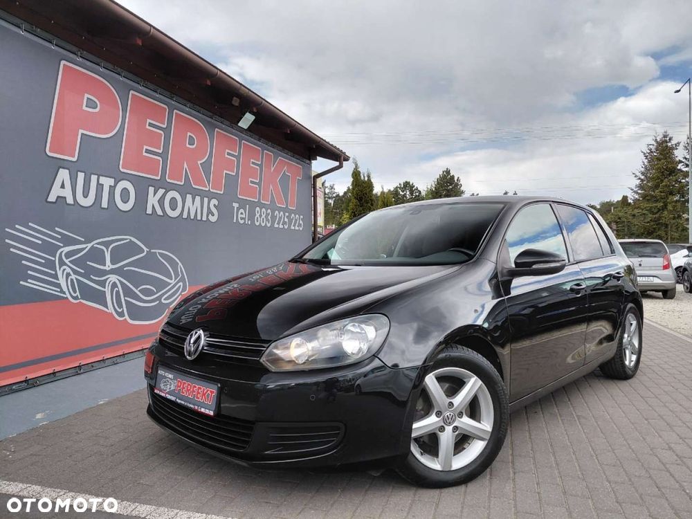 Volkswagen Golf - 1