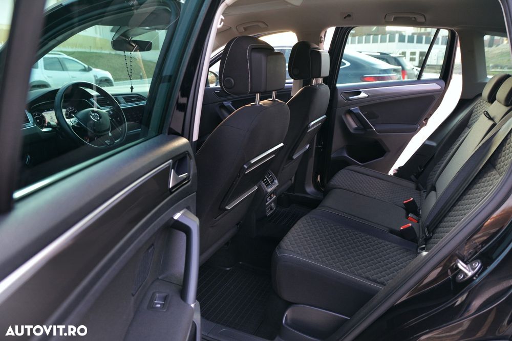 Volkswagen Tiguan 2.0 TDI SCR 4MOTION DSG R-Line - 8