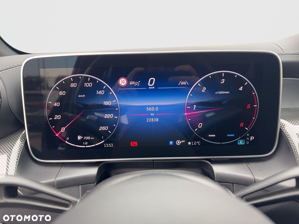 Mercedes-Benz GLC - 14