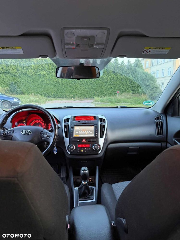 Kia Ceed - 3
