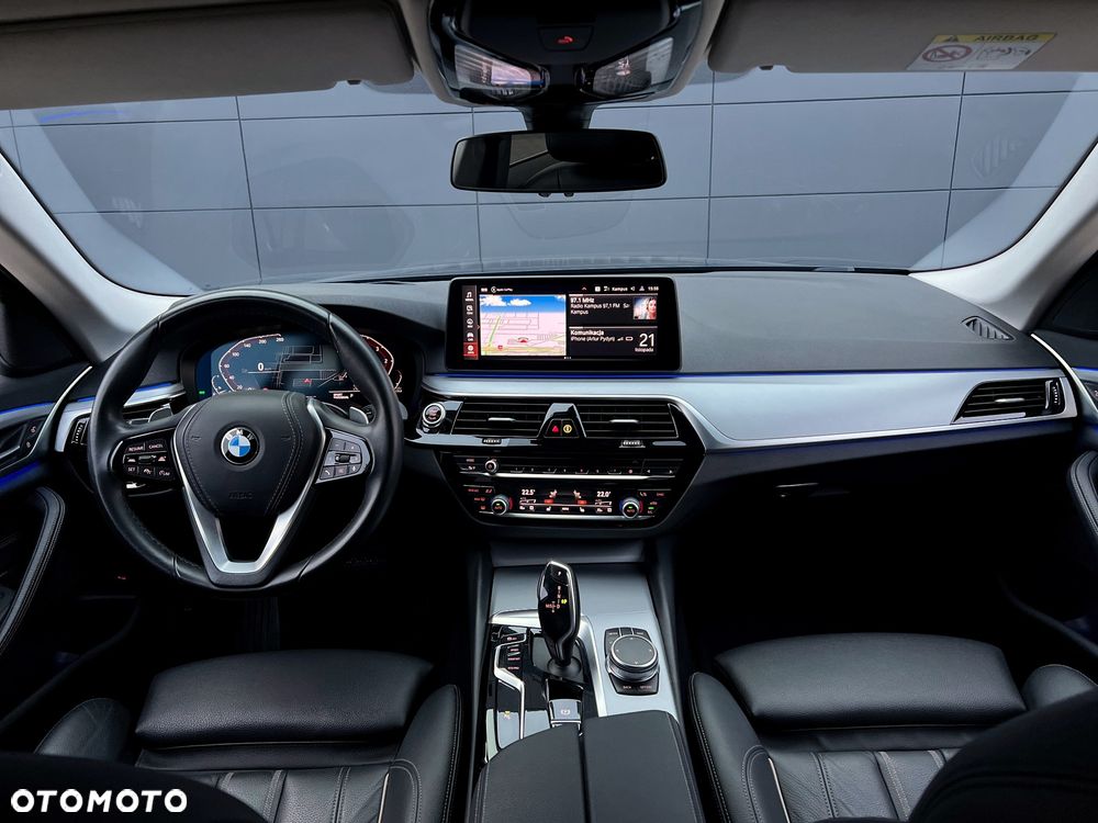 BMW Seria 5 520d Efficient Dynamics Edition Sport Line - 21