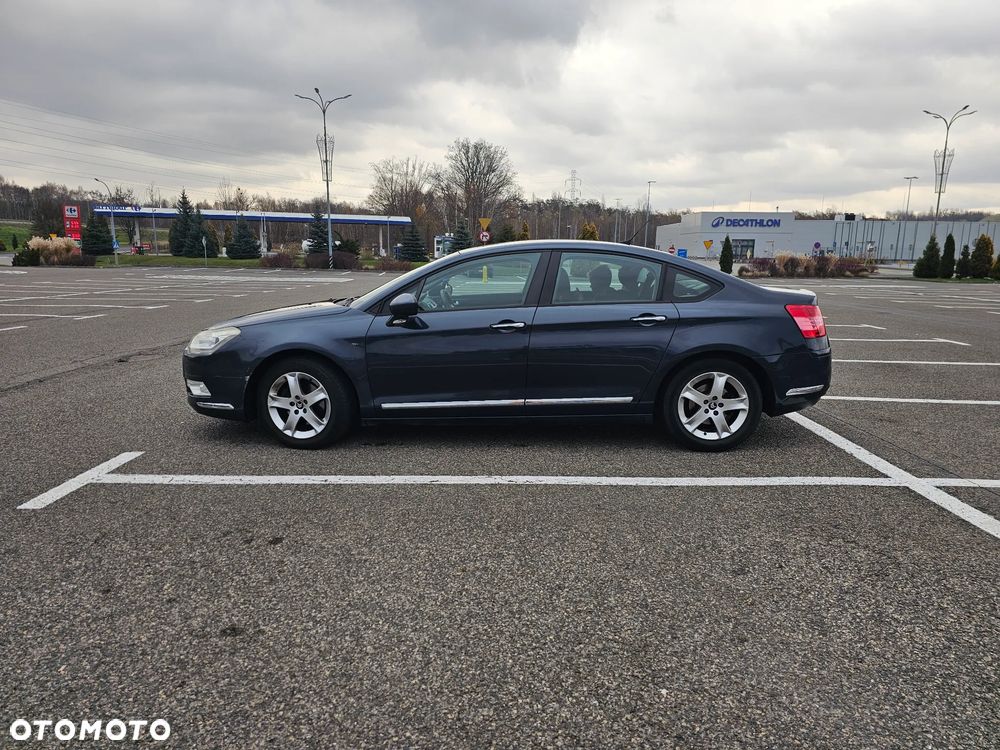 Citroen C5 2010 photo 3