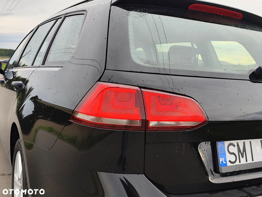 Volkswagen Golf 1.6 TDI BlueMotion Comfortline - 25