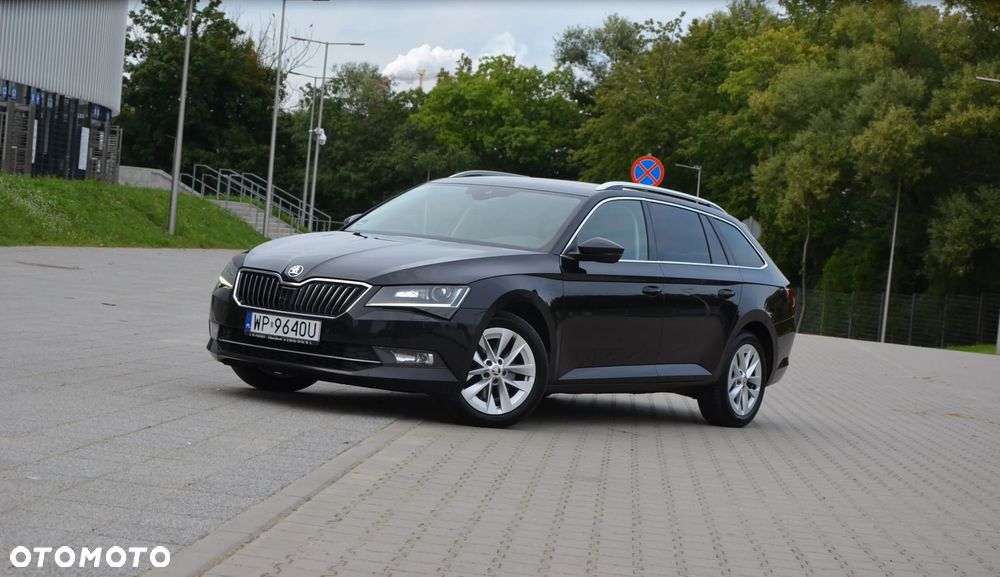 Skoda Superb 2.0 TDI Style - 1