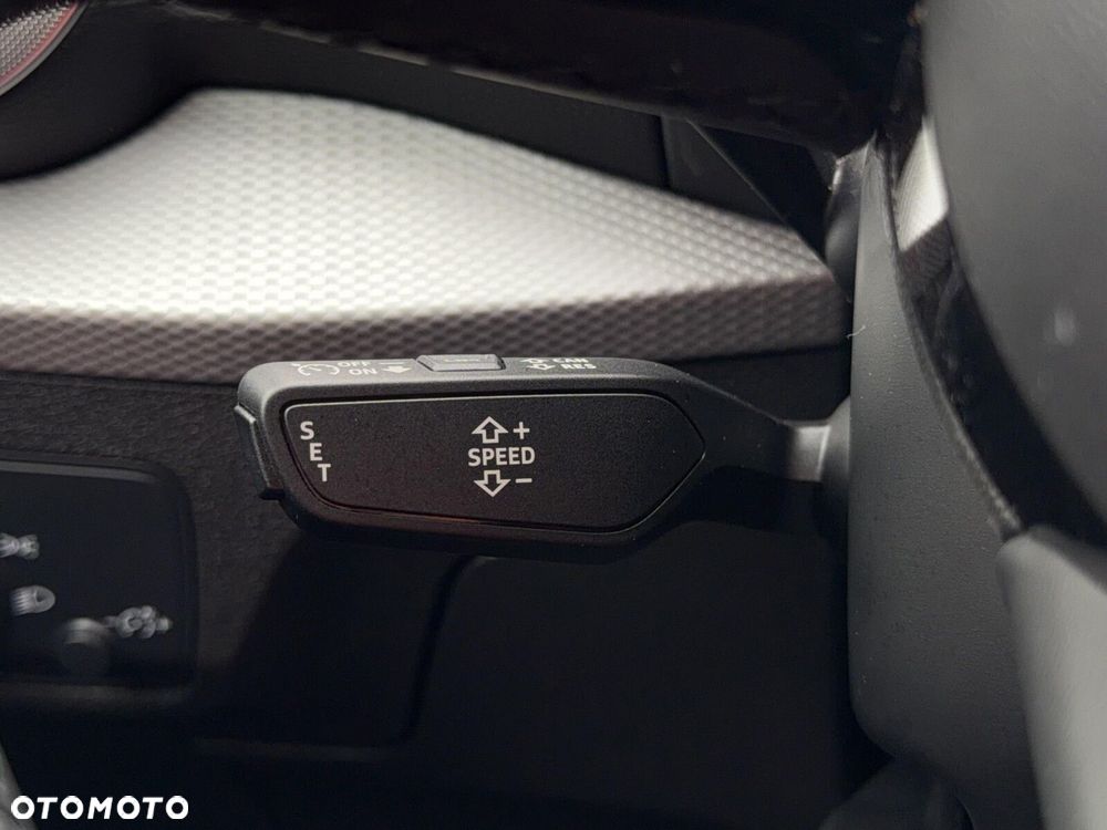 Audi Q2 - 18