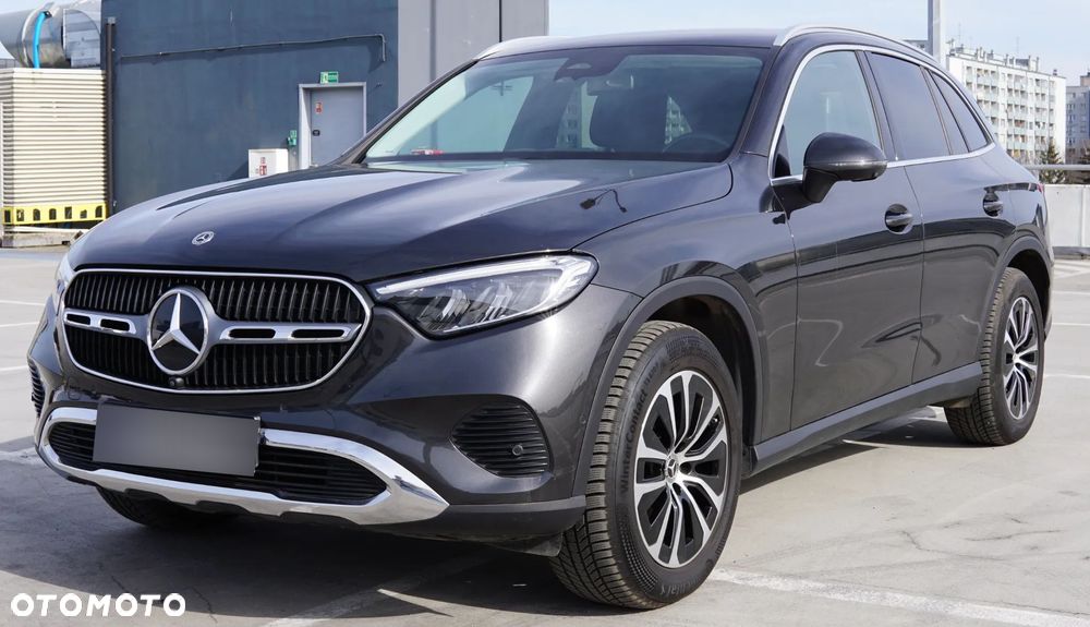 Mercedes-Benz GLC - 11