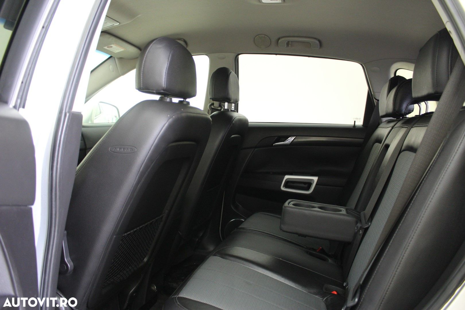 Opel Antara - 9