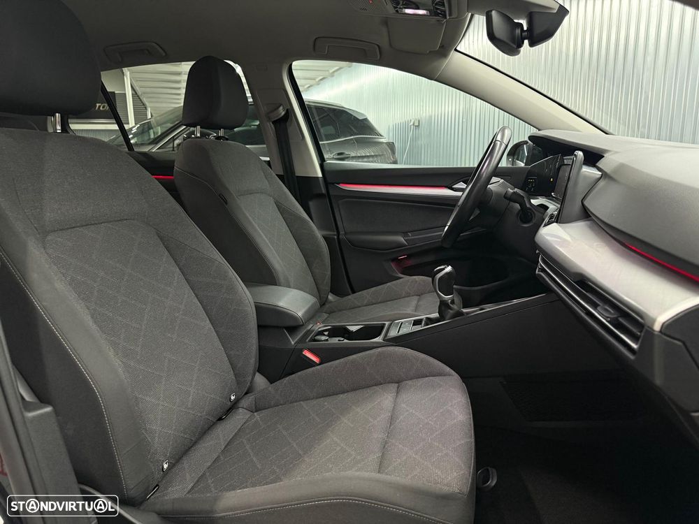 VW Golf 1.0 TSI Sportline - 19