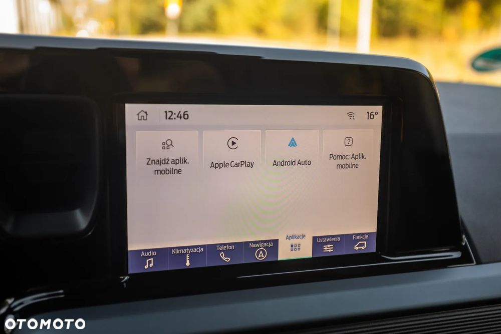 Ford Tourneo Courier - 22