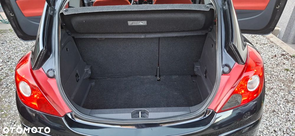 Opel Corsa 1.3 CDTI DPF Cosmo - 12