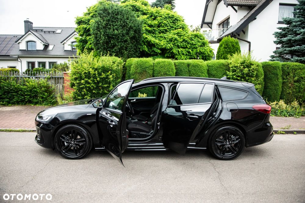 Ford Focus 1.0 EcoBoost mHEV ST-Line Design - 17