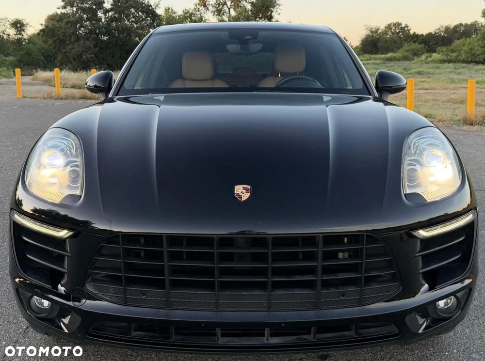 Porsche Macan - 3