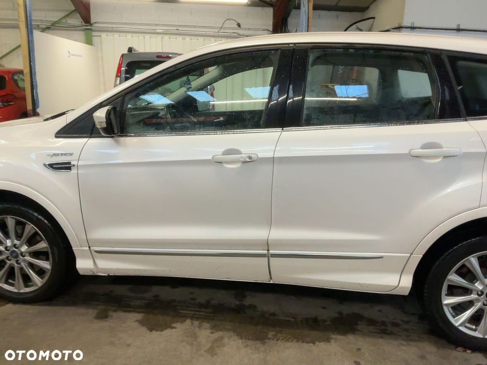 Ford Kuga 2.0 EcoBlue Hybrid VIGNALE - 16