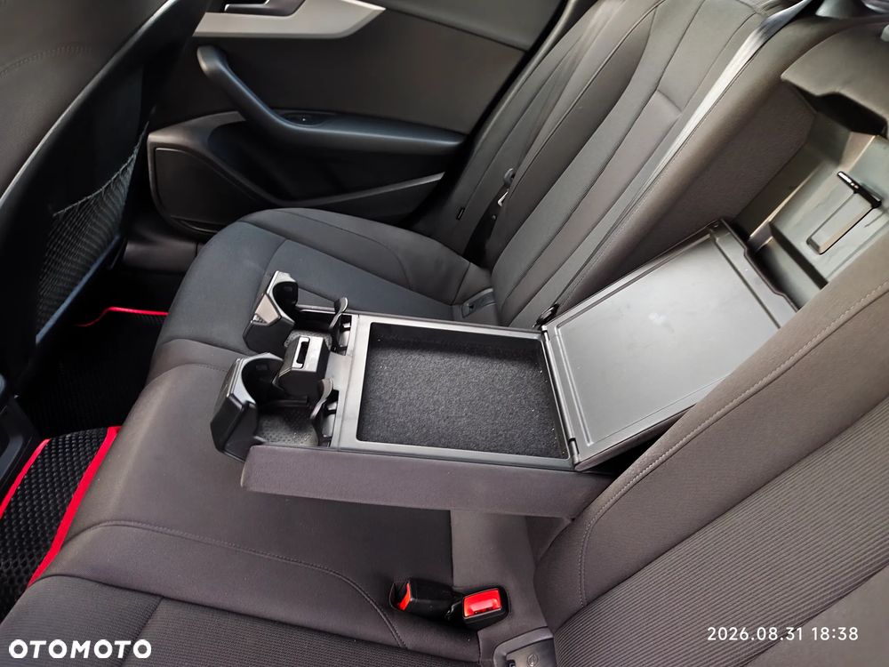 Audi A4 Avant 40 TFSI mHEV Quattro S tronic - 31