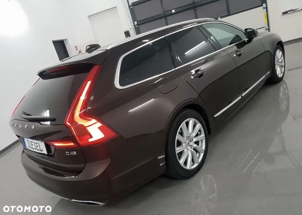 Volvo V90 D4 Inscription - 3