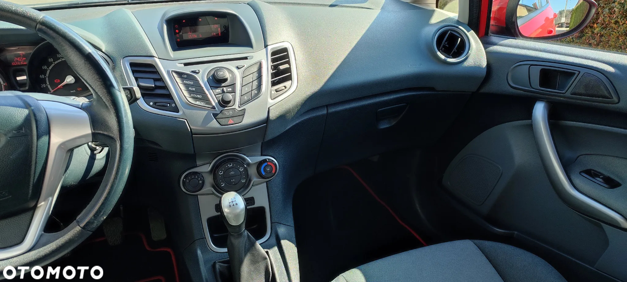 Ford Fiesta - 14