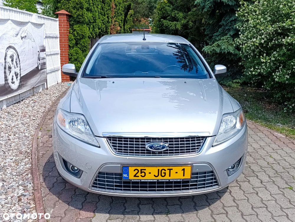 Ford Mondeo - 12
