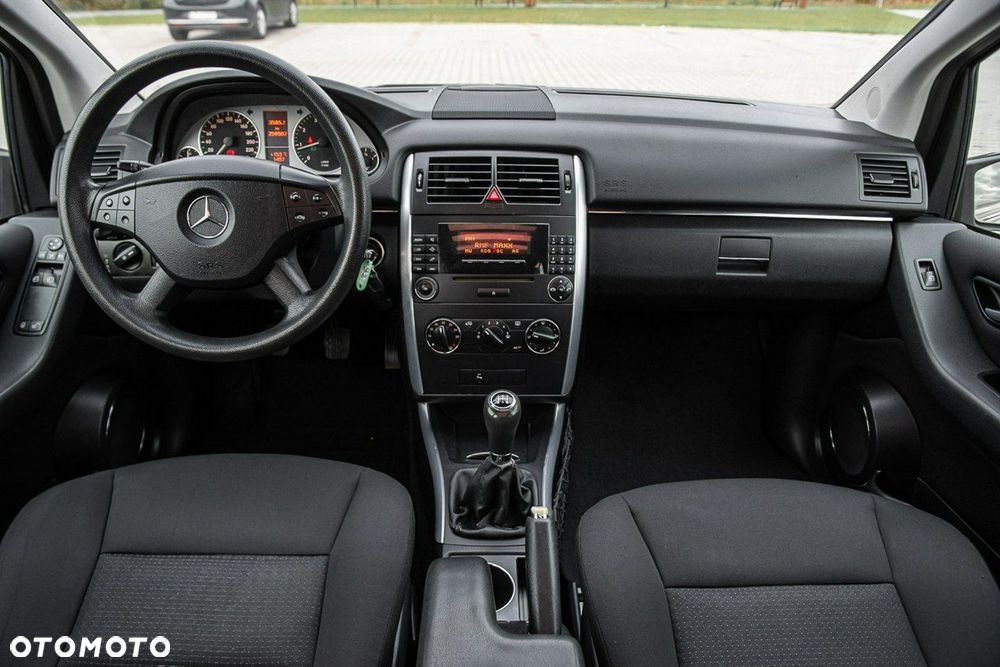 Mercedes-Benz Klasa B 150 Special Edition - 5