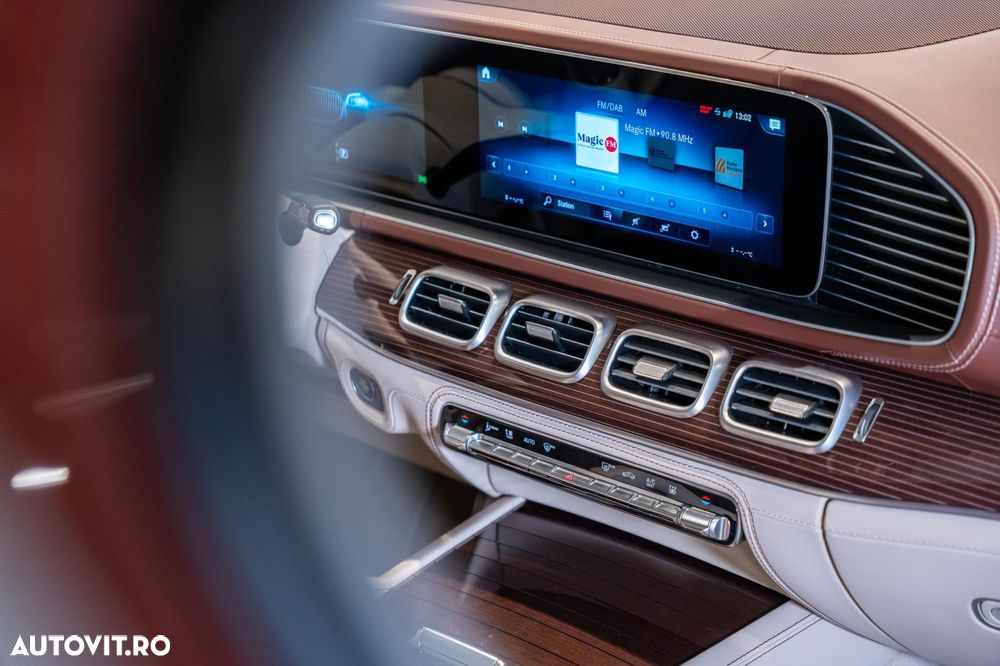 Mercedes-Benz GLS - 19