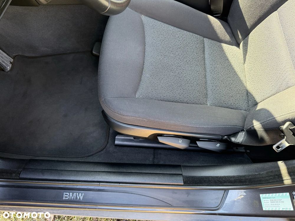 BMW Seria 3 - 29