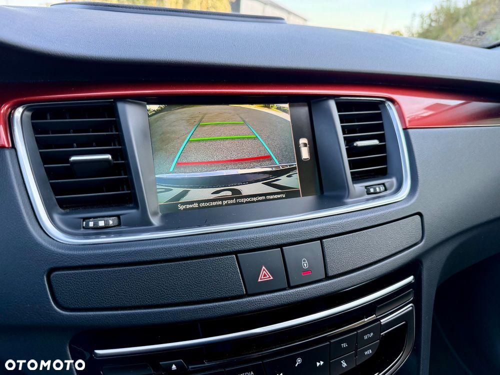 Peugeot 508 RXH 2.0 HDi HYbrid4 - 36