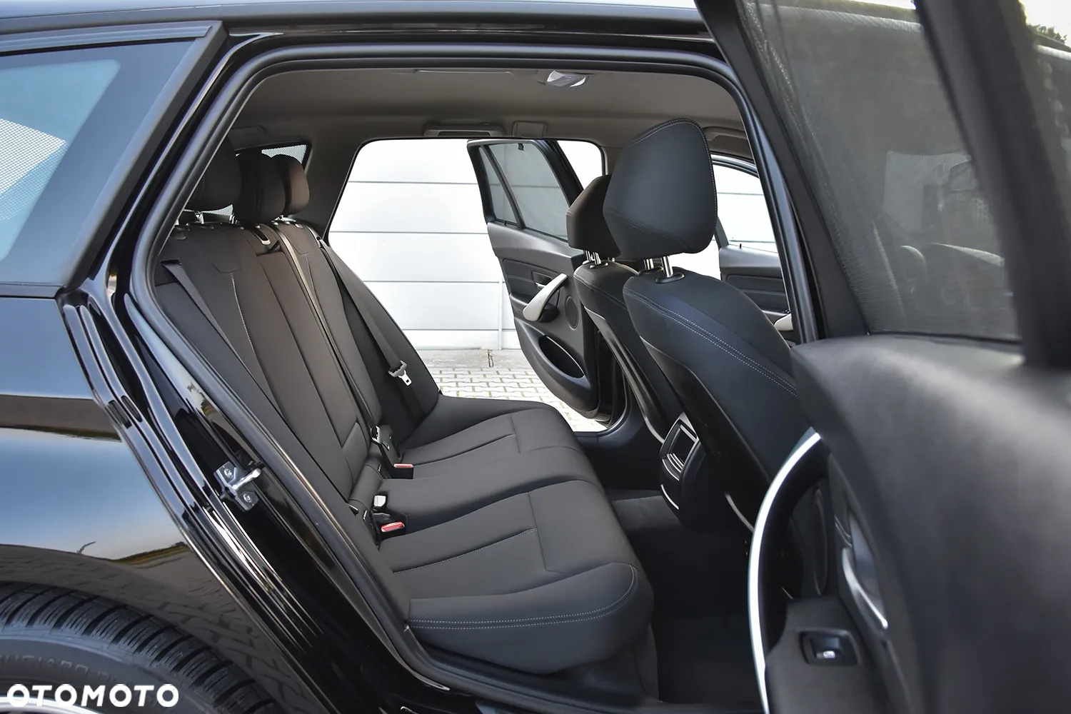 BMW Seria 3 - 32