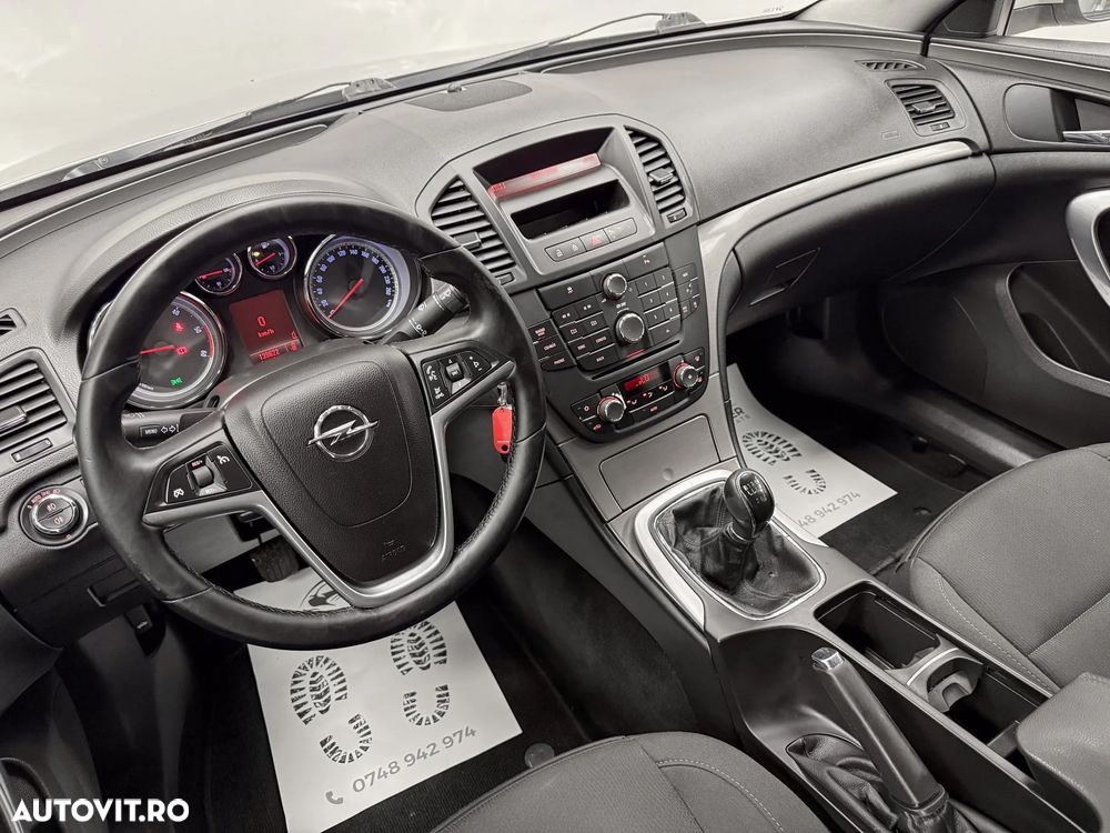 Opel Insignia 2.0 CDTI Design Edition - 22