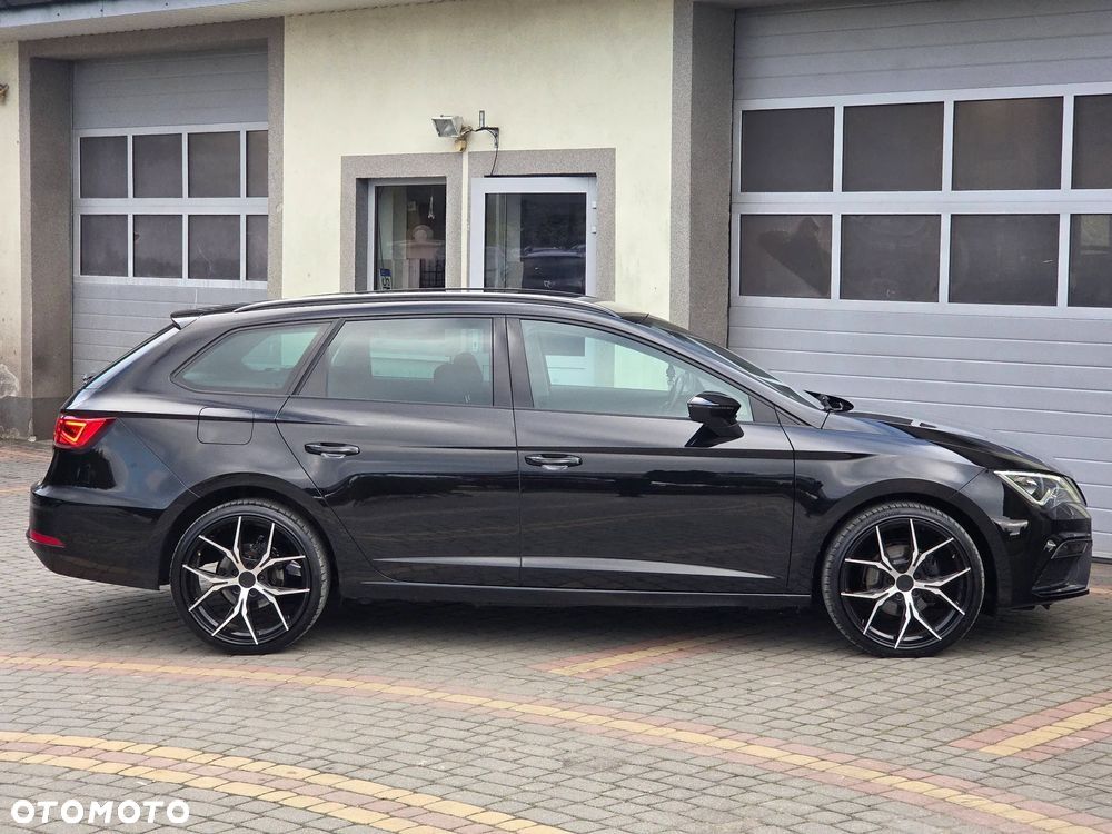 Seat Leon 2.0 TDI DPF FR Black Matt Edition - 17