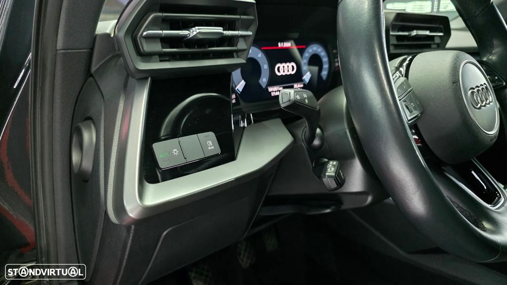 Audi A3 Sportback 30 TDI Advanced S tronic - 11