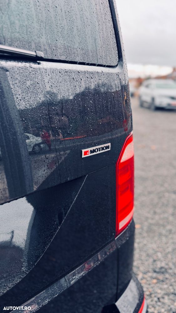 Volkswagen Multivan - 9