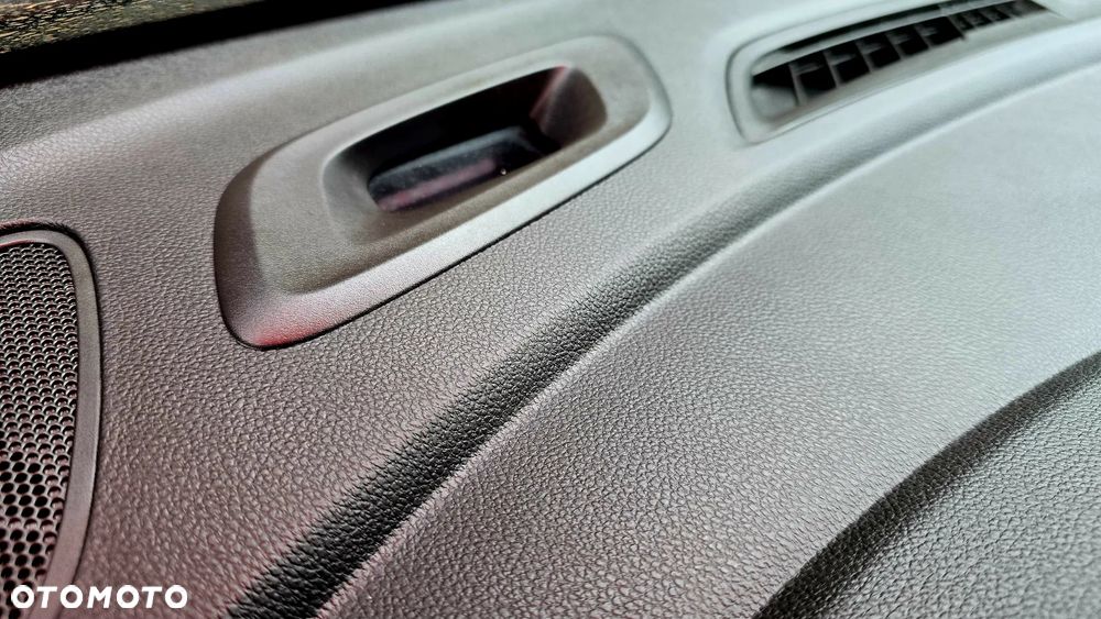 Opel Astra 1.4 T Dynamic - 22