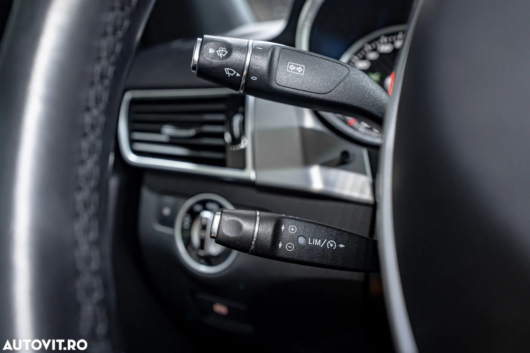 Mercedes-Benz GLE Coupe 350 d 4Matic 9G-TRONIC AMG Line - 14