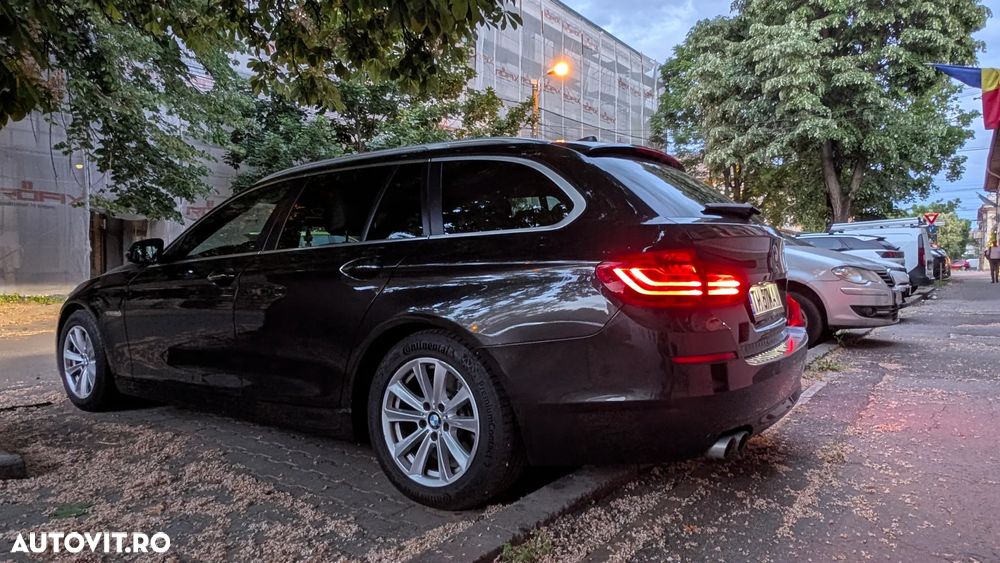 BMW Seria 5 520d AT - 3
