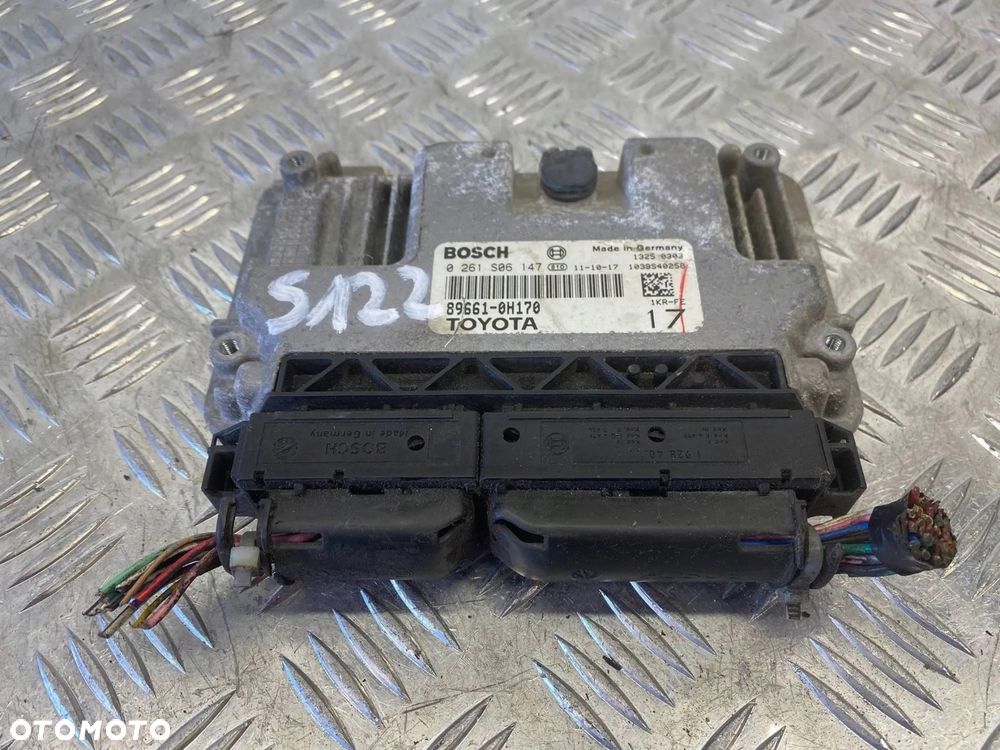 STEROWNIK MODUŁ KOMPUTER SILNIKA TOYOTA AYGO 896610H170 0261S06147 - 1