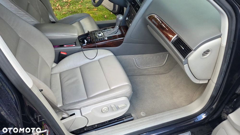 Audi A6 ver-avant-3-2-fsi-tiptronic-quattro - 37