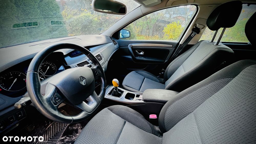 Renault Laguna 2.0 DCi FAP Dynamique - 10