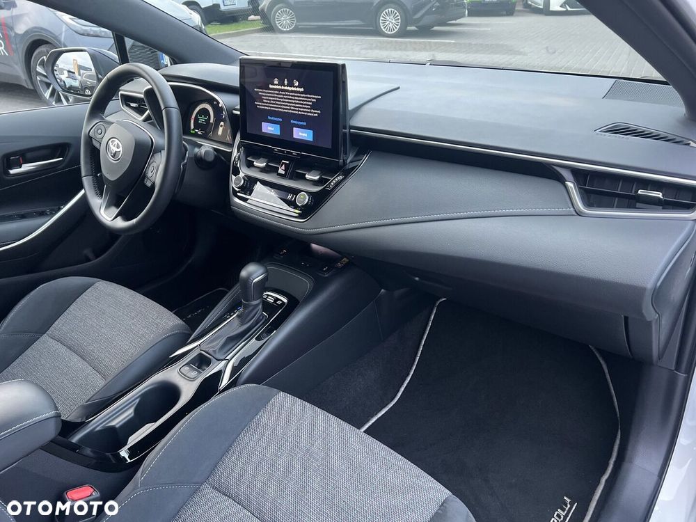 Toyota Corolla - 18