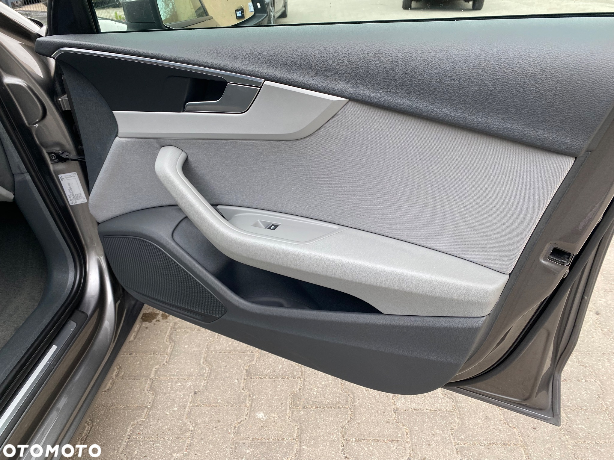 Audi A4 35 TDI S tronic - 16
