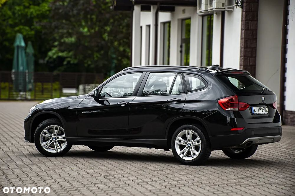 BMW X1 sDrive18i xLine - 10