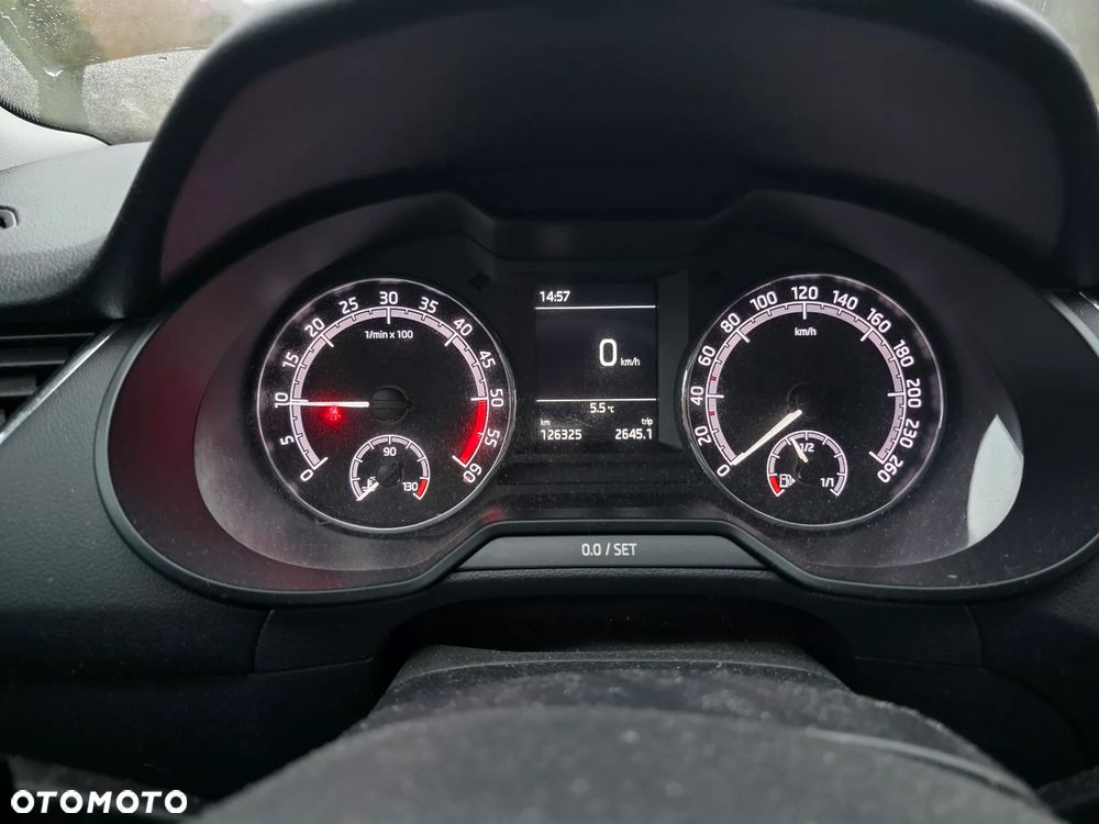 Skoda Octavia 1.6 TDI Ambition - 11