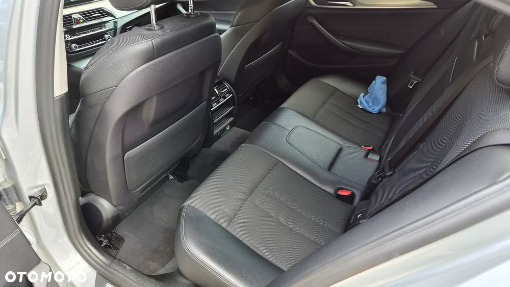 BMW Seria 5 520d Efficient Dynamics Edition Sport Line - 21