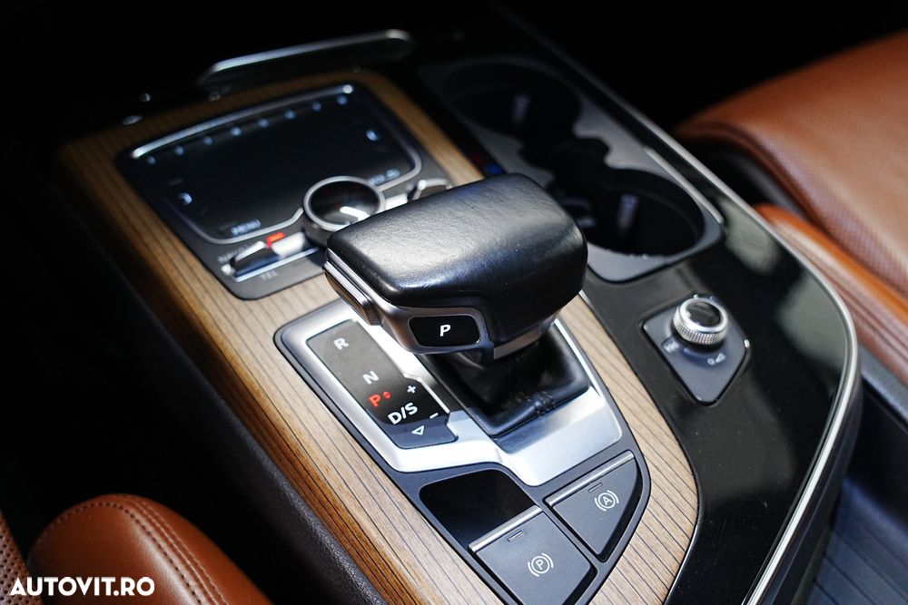 Audi Q7 3.0 TDI Quattro Tiptronic - 30